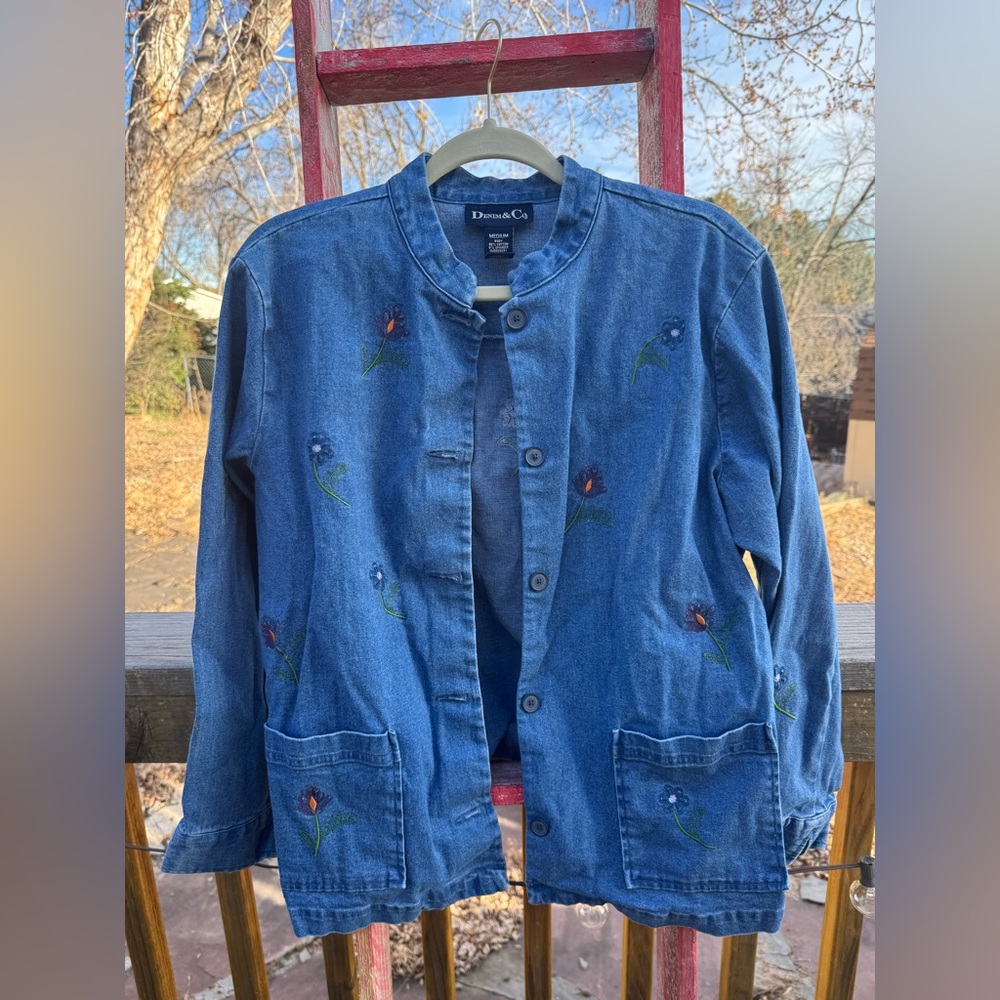 Vintage embroidered denim jacket